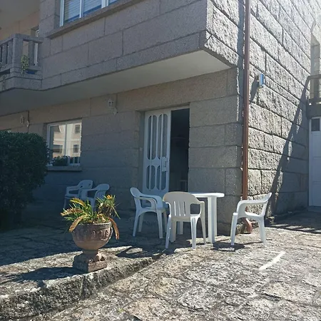 Acogedor Con Jardin 格罗韦