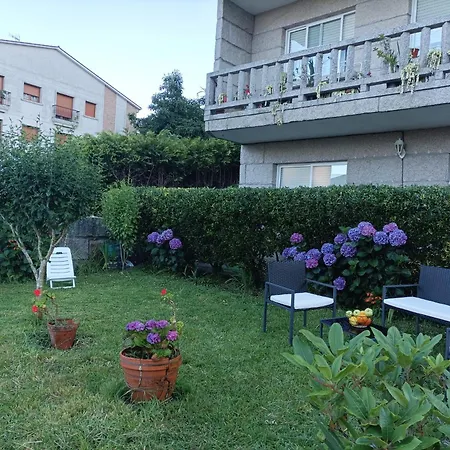 Acogedor Con Jardin * 格罗韦