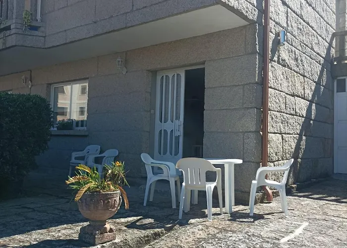 Acogedor Con Jardin O Grove