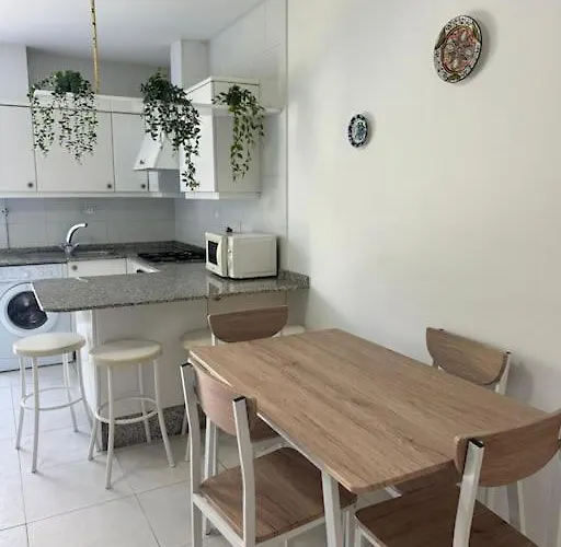 Διαμέρισμα Acogedor Con Jardin