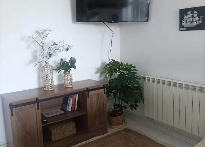 Διαμέρισμα Acogedor Con Jardin